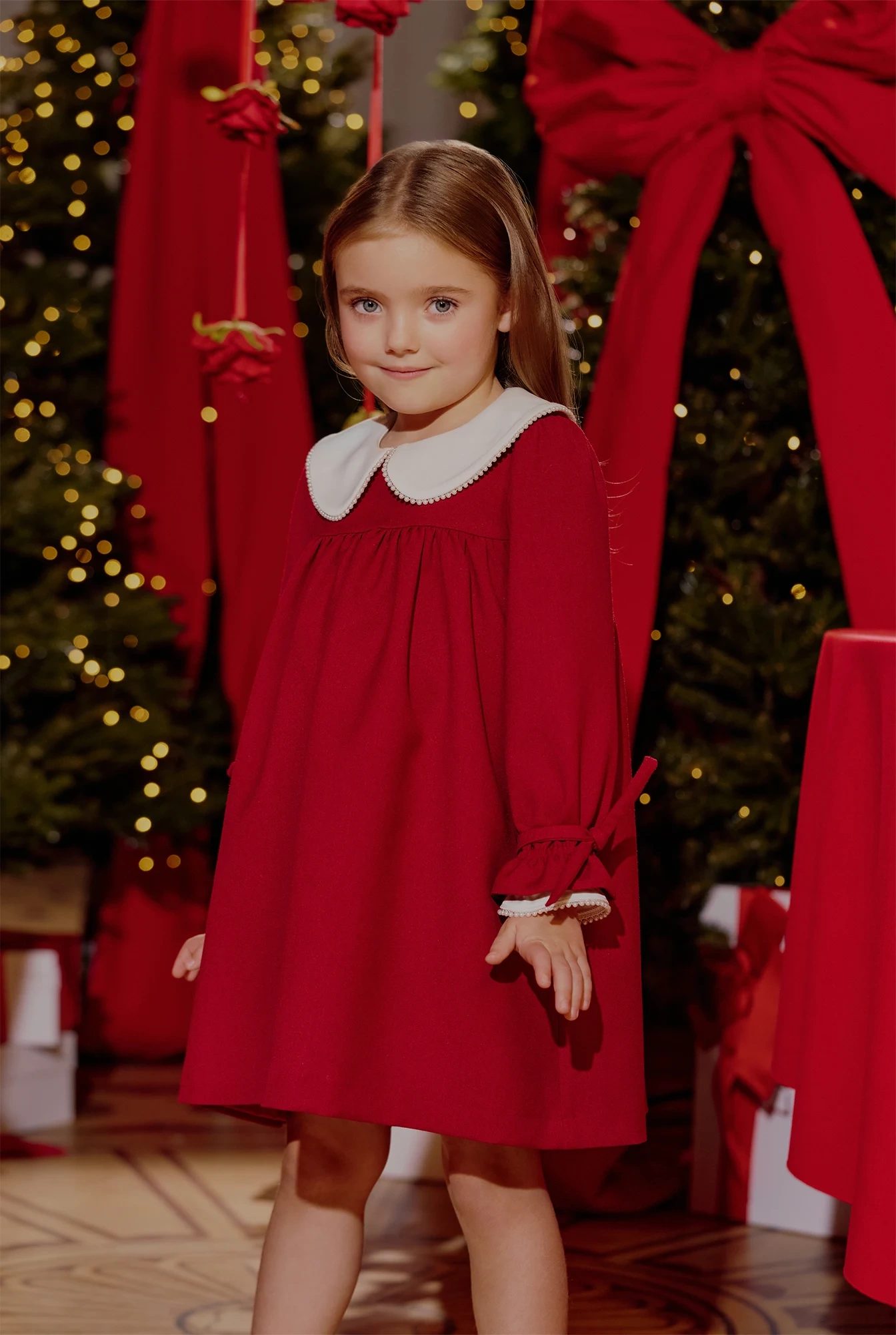 Majka - abito rosso per bambini con colletto