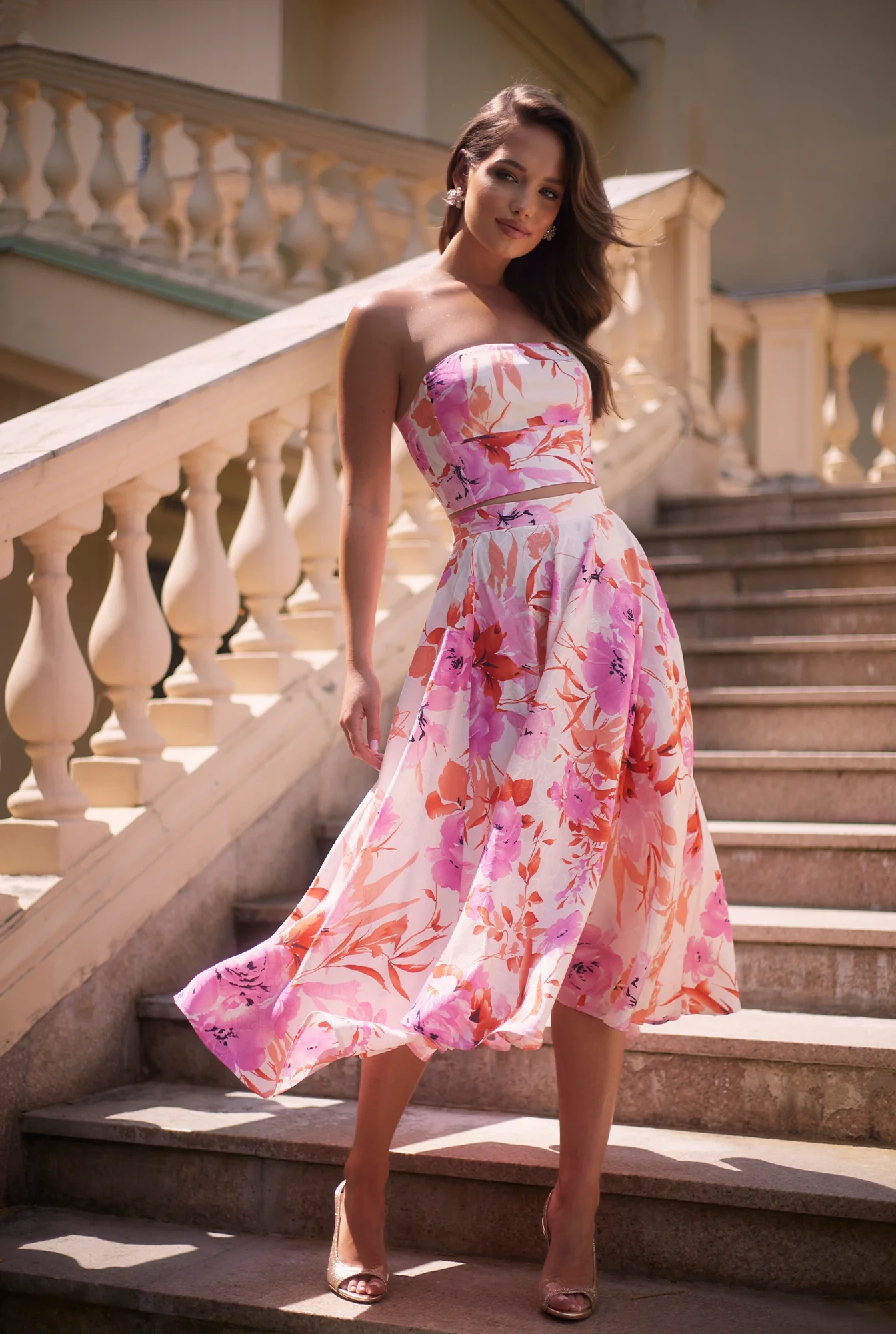 Donatella - Set gonna + bralet con scollatura a corsetto in fantasia floreale