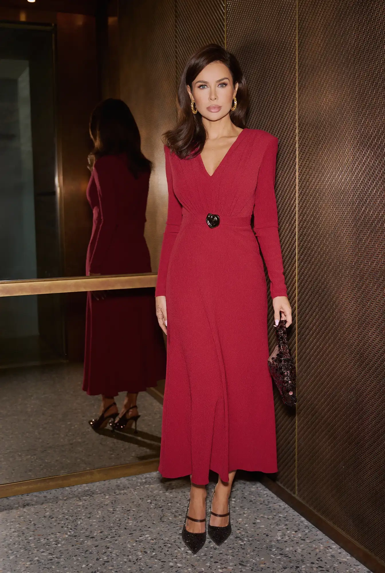 Aniceta – abito midi bordeaux con cintura in vita