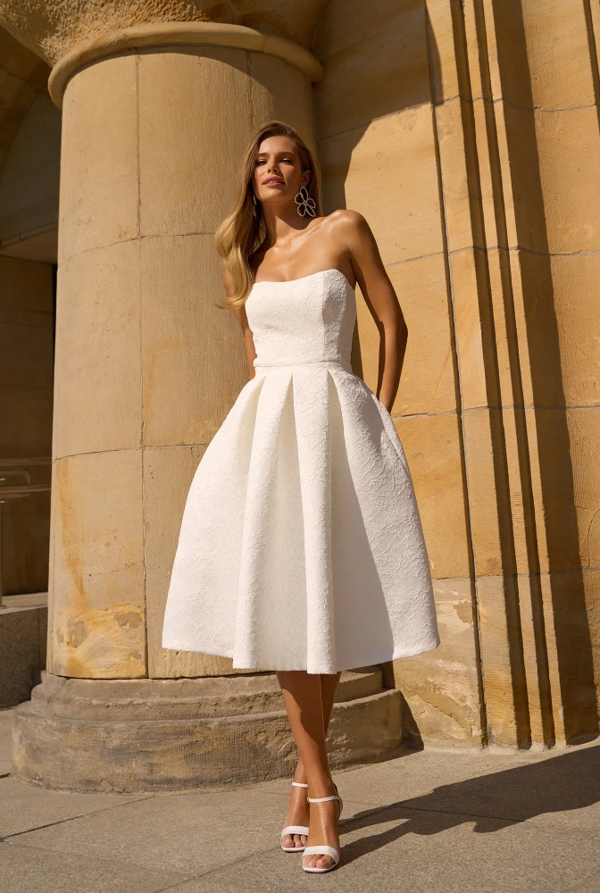Skyler - abito da sposa midi con corsetto e pizzo